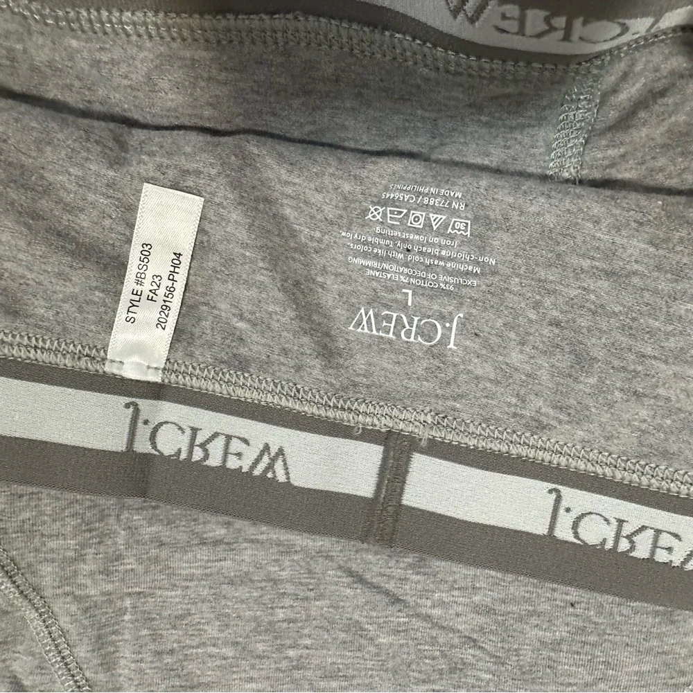 NWOT j crew heather graphite Stretch 4